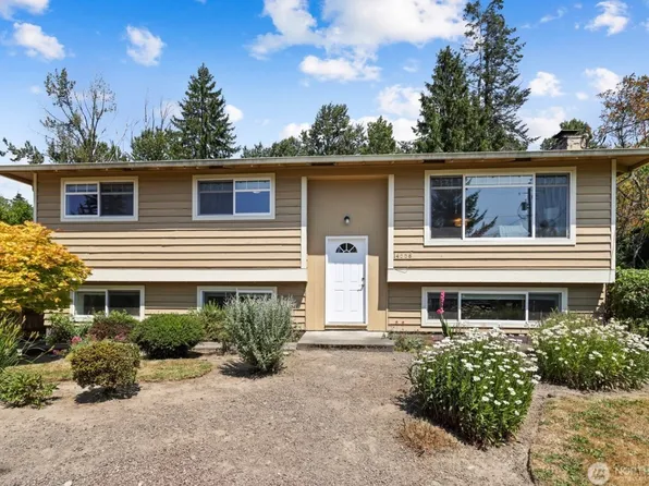 14556 75th Ave NE #A, Kenmore, WA 98028