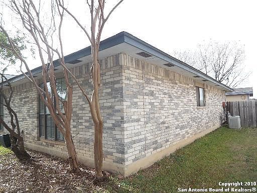 3rd image of 8351 Exbourne Dr