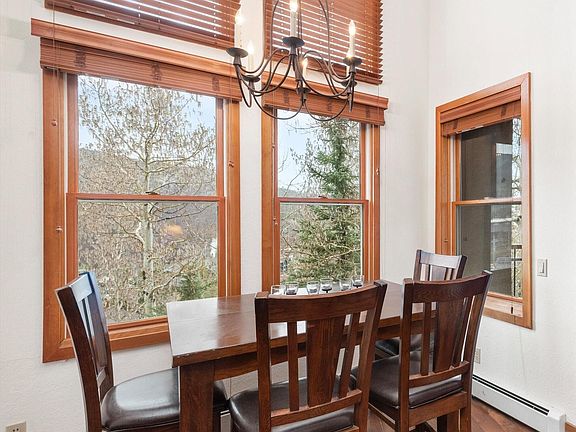 5th image of 425 Wood Rd APT 44