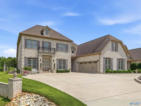 13728 Plainfield Dr, Athens, AL 35613