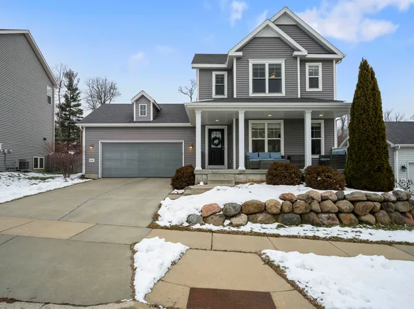 8930 Silkwood Trl, Verona, WI 53593