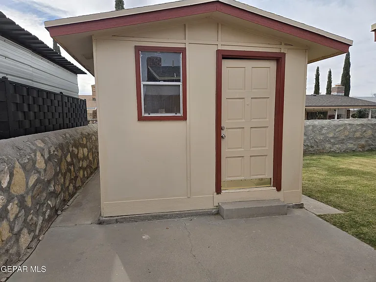 11188 Shoreline Dr — Photo 24