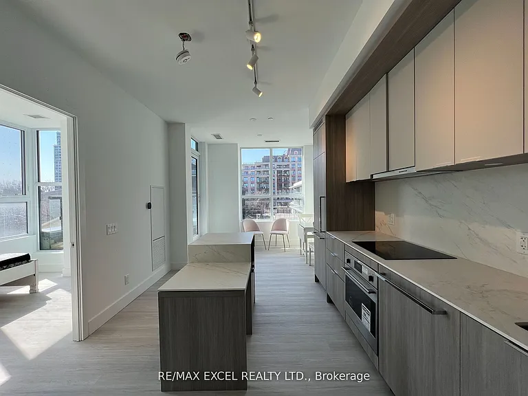 6 Greenbriar Rd #211 — Photo 10