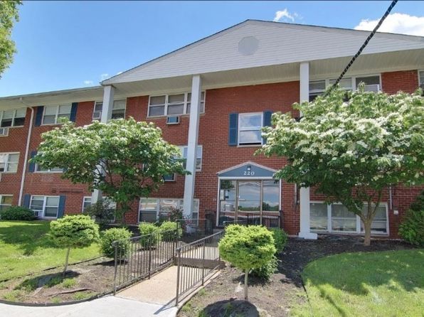 220 W Sumner Ave APT 101