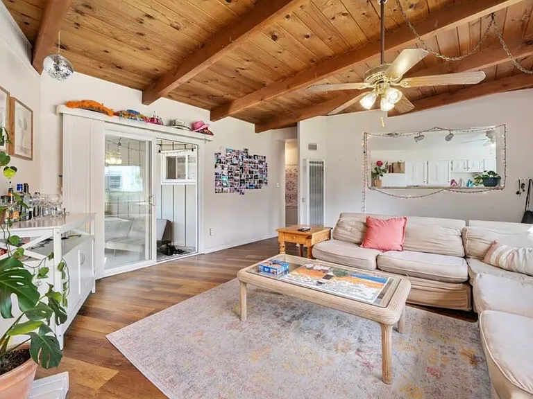 25 Chorro St — Photo 2