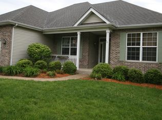 596 Redhorse Ln, Yorkville, IL 60560