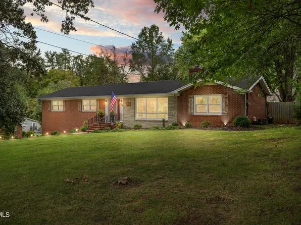 4317 Fairlawn Dr, Kingsport, TN 37663