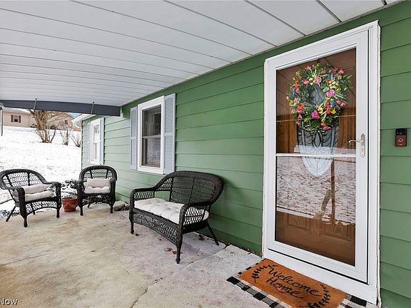 4th image of 66821 Barrett Hill Rd