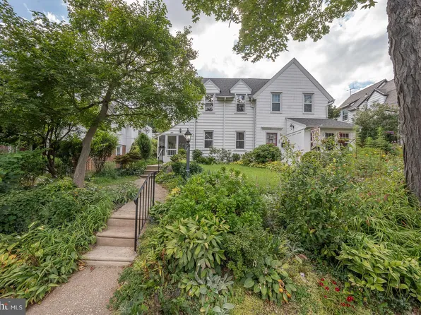 212 Henley Rd, Wynnewood, PA 19096