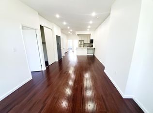 7121 7th Ave #2, Brooklyn, NY 11228