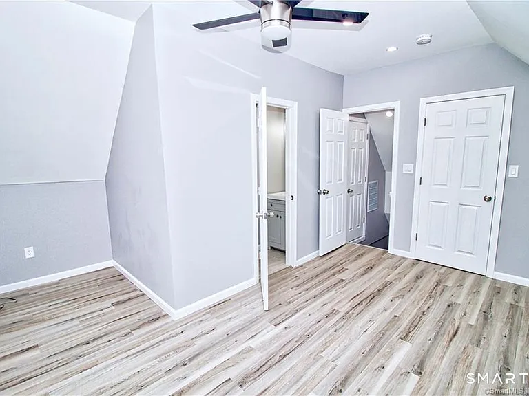 34 Lester St #2 — Photo 11