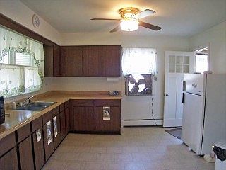 3rd image of 1405 N 35th Ave