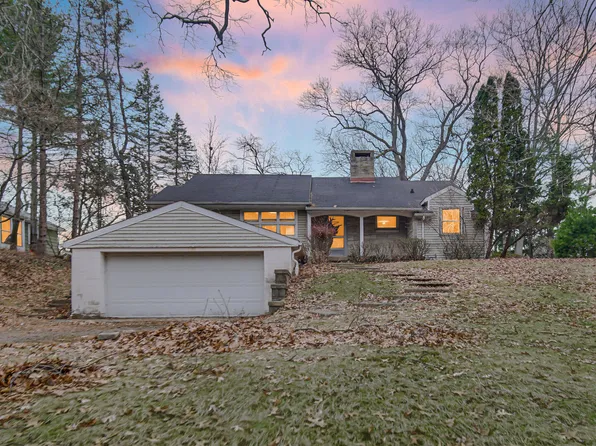 2906 Oriole Trl, Long Beach, IN 46360