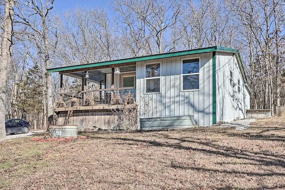1st image of 3142 Fishin Hole Road