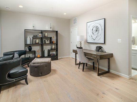 Dogwood at The Enclave at Fair Lakes