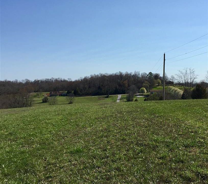 2nd image of 310 Jones Franklin Rd