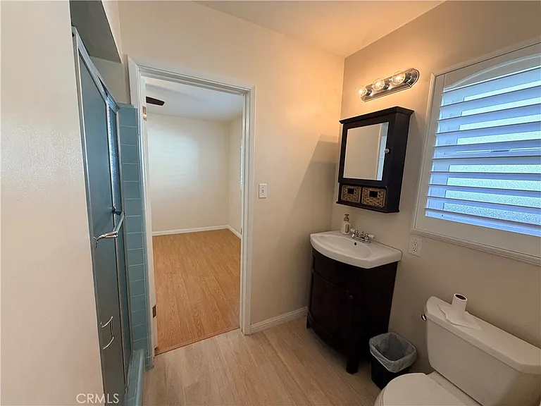 2513 Birch St — Photo 34