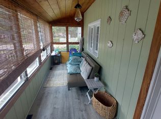 56 Maplehurst Dr, Narragansett, RI 02882