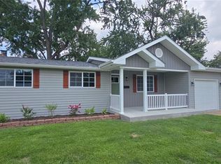 1495 Tahoe Dr, Florissant, MO 63031