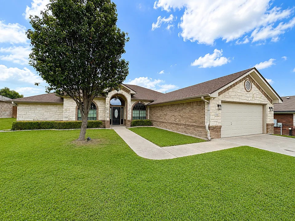 5702 Graphite Dr