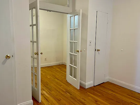 Rented by Crosstown Apartments NYC | media 2