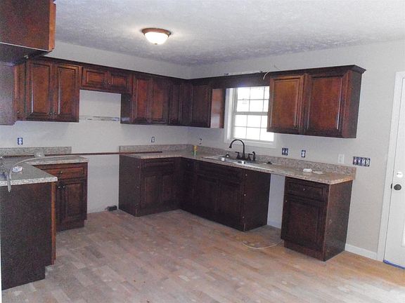 3rd image of 250 Amos Smith Rd Lot 8