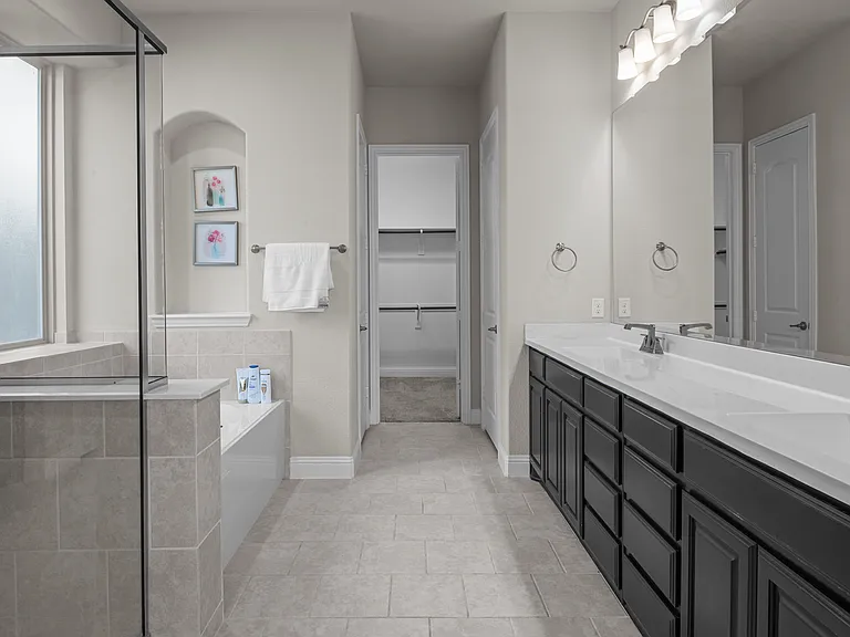 5801 Fuder Dr — Photo 30