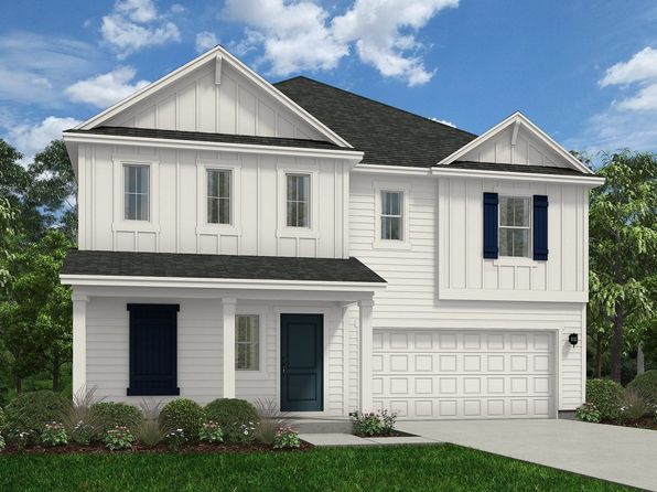 110 Greenbay St, Lillington, NC 27546
