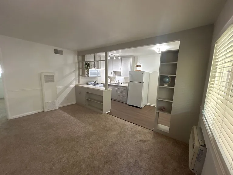 Live Where Downtown Meets Midtown at 1808 N Street — Photo 18