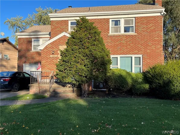 3017 Lewiston Rd, Niagara Falls, NY 14305