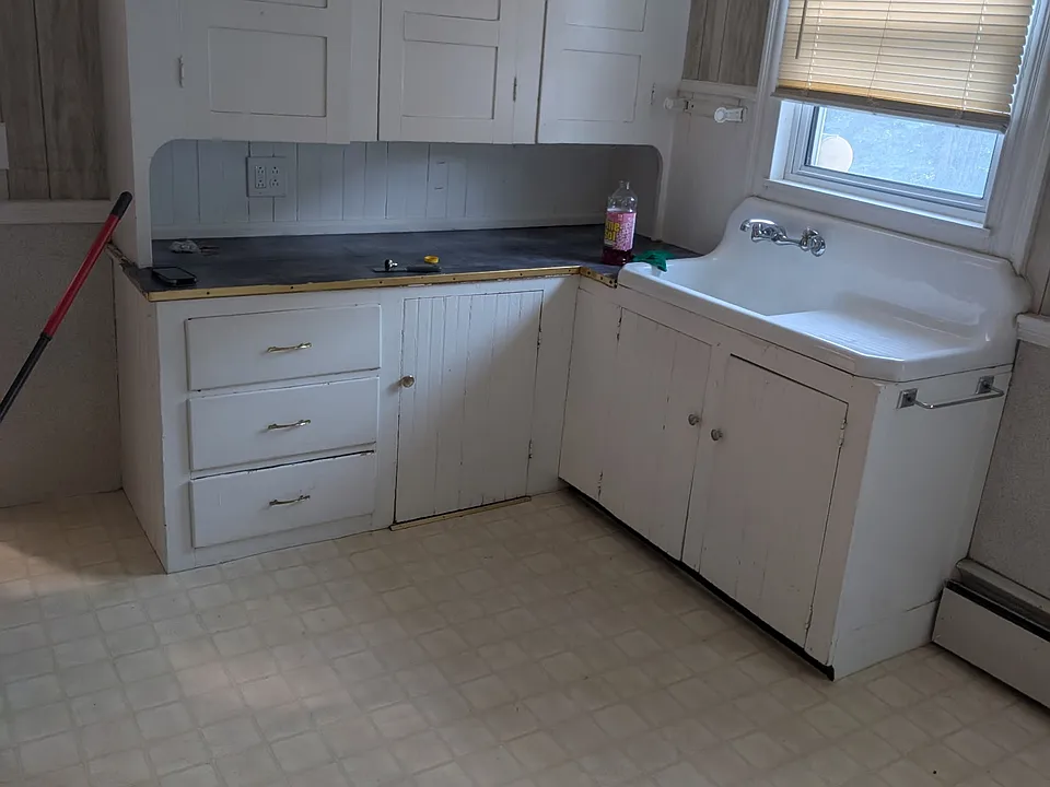 30 Western Ave #3