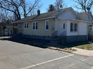 464 Remsen Ave, New Brunswick, NJ 08901