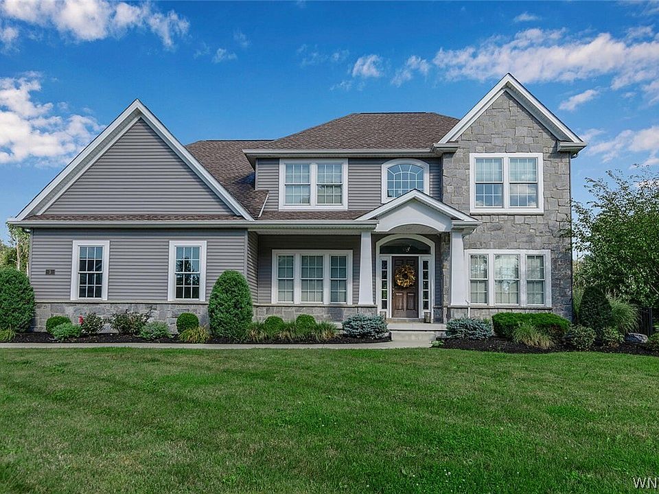 1st image of 3 Airmont Dr