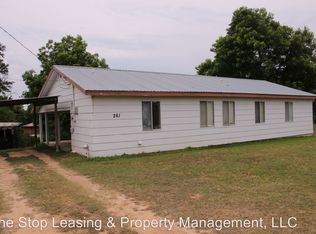 261 Riverwood Dr, Bastrop, TX 78602
