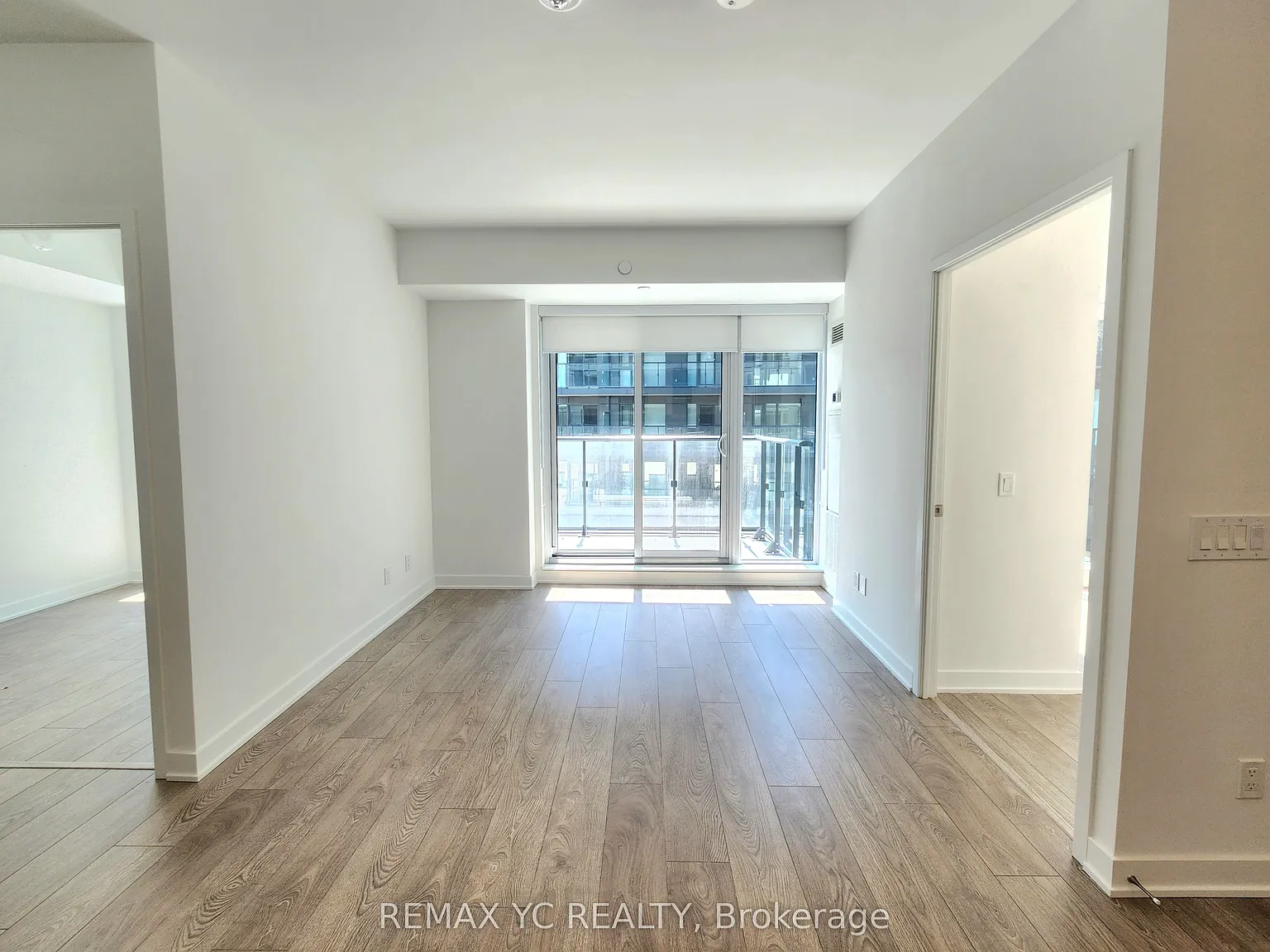 543 Richmond Residences At Portland — Photo 3