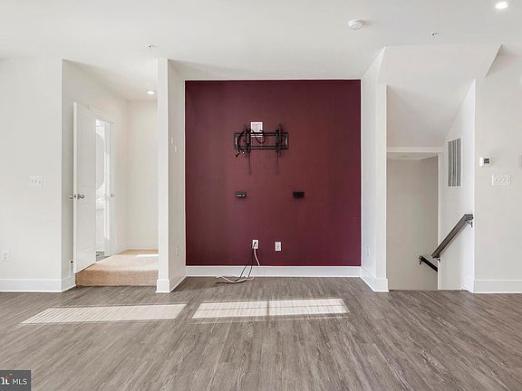 5th image of 8334 Amber Beacon Cir