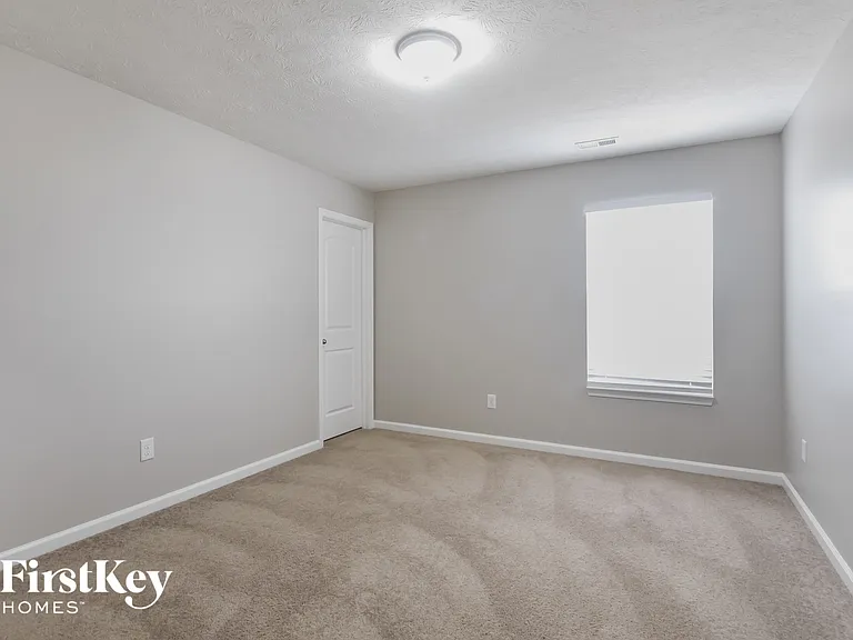 403 Tracewood Bnd — Photo 12