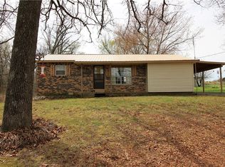 10161 Snavely Rd, Springdale, AR 72762