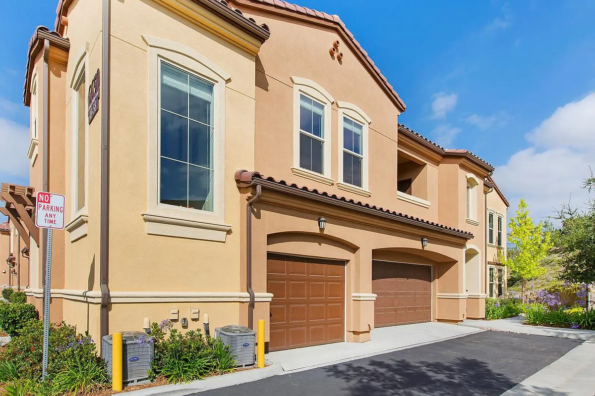 6650 Canopy Ridge Ln — Photo 1