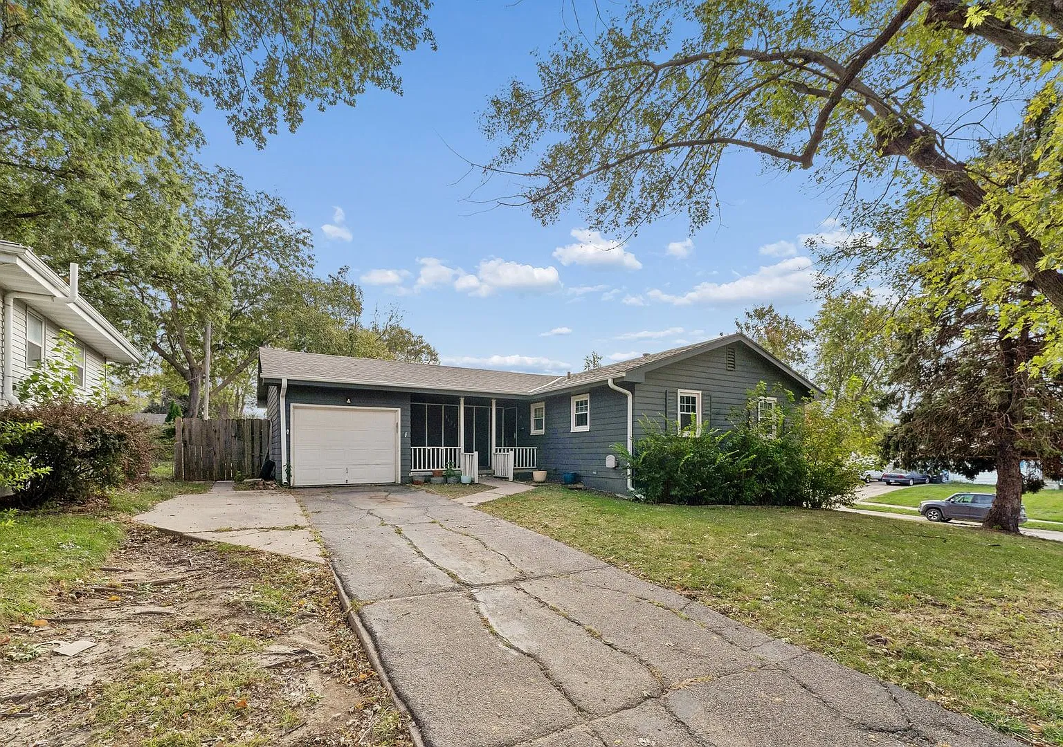 Beautifully Updated 4-Bedroom Home + Bonus 5th Room in Southwest Omaha! — Photo 3