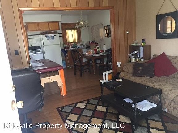 4th image of 802 S Osteopathy Ave APT 4