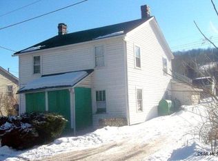 123 2nd St, Quecreek, PA 15555