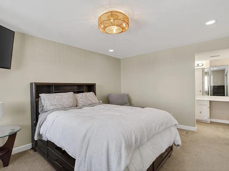 3300 Ocean Shore Ave #503 — Photo 9