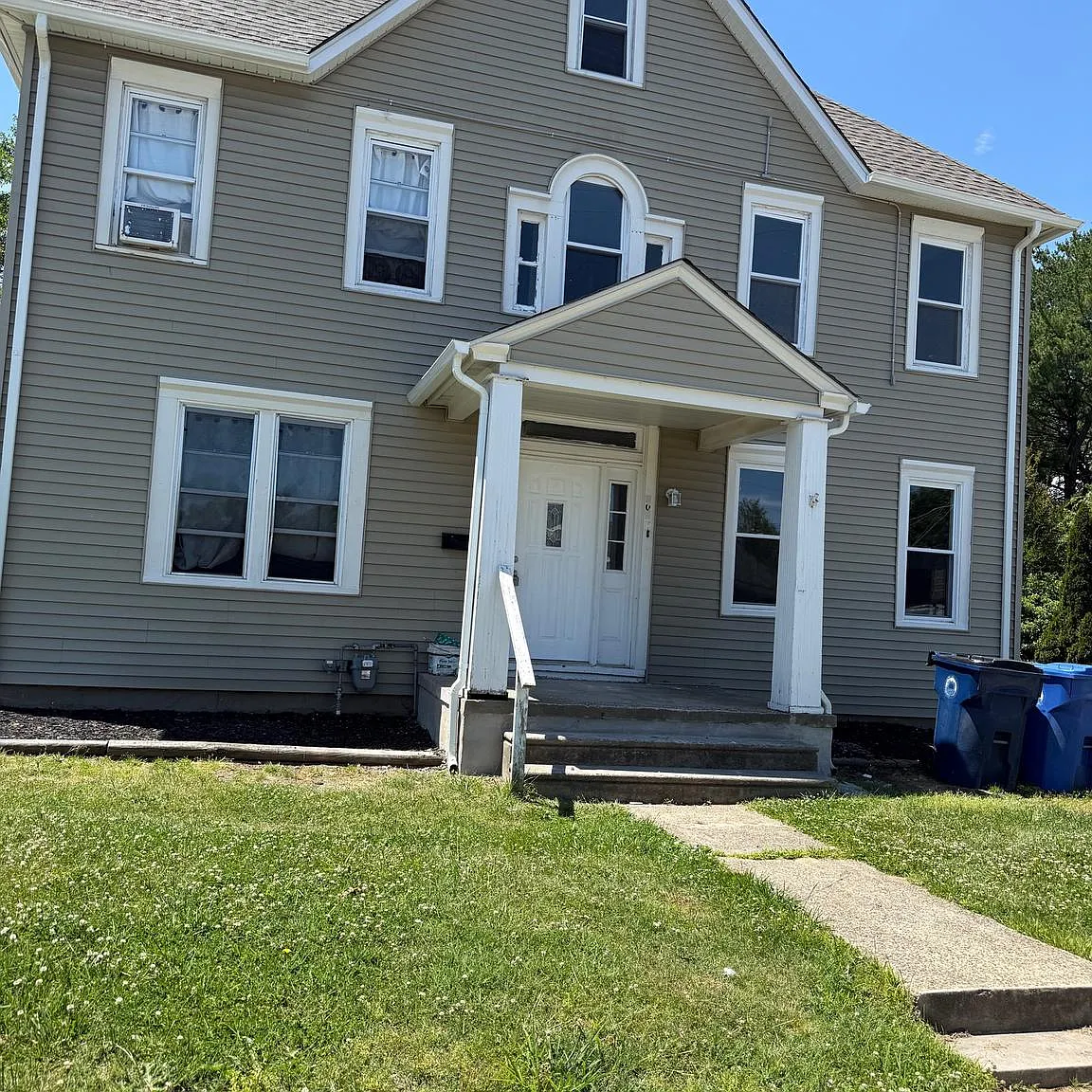 2 bed, 2000 sqft, $1,795 — Photo 1
