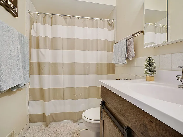 17510 Cedar Ln — Photo 10