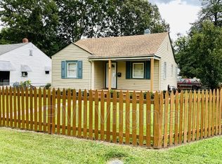 6 Tyron Pl, Portsmouth, VA 23702