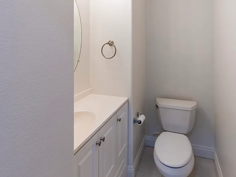 10623 Mona Way — Photo 16