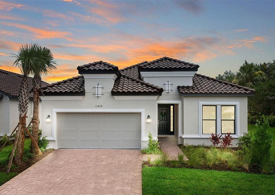 1st image of 11439 JUGLANS DRIVE