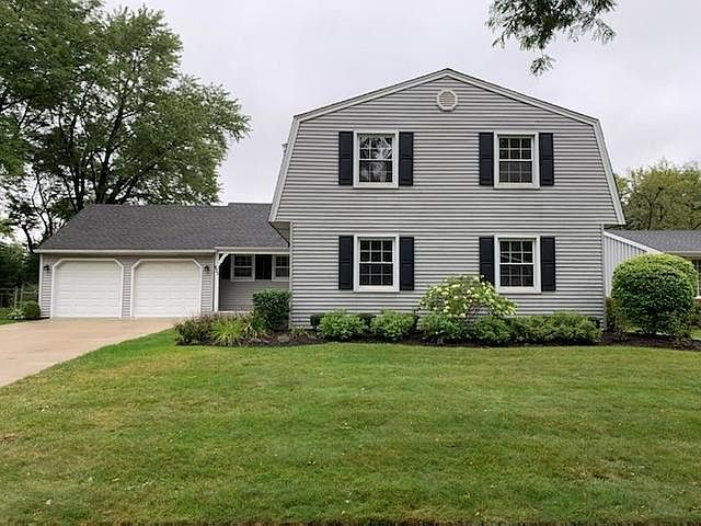 1st image of 921 N Hedgewood Dr