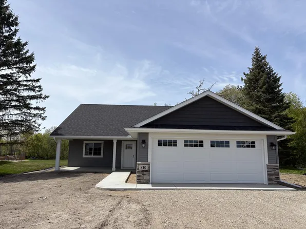 810 Morrison Ave S, Annandale, MN 55302